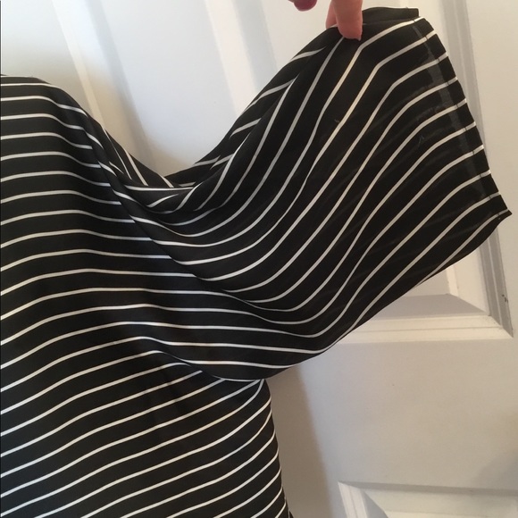 Chico's Dressy Striped Batwing Top - Large 2 - Picture 4 of 7